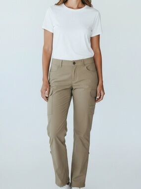The North Face NWT Women's Wandur Hiking Pants Sz 10 In Dune Beige Slim Fit UPF